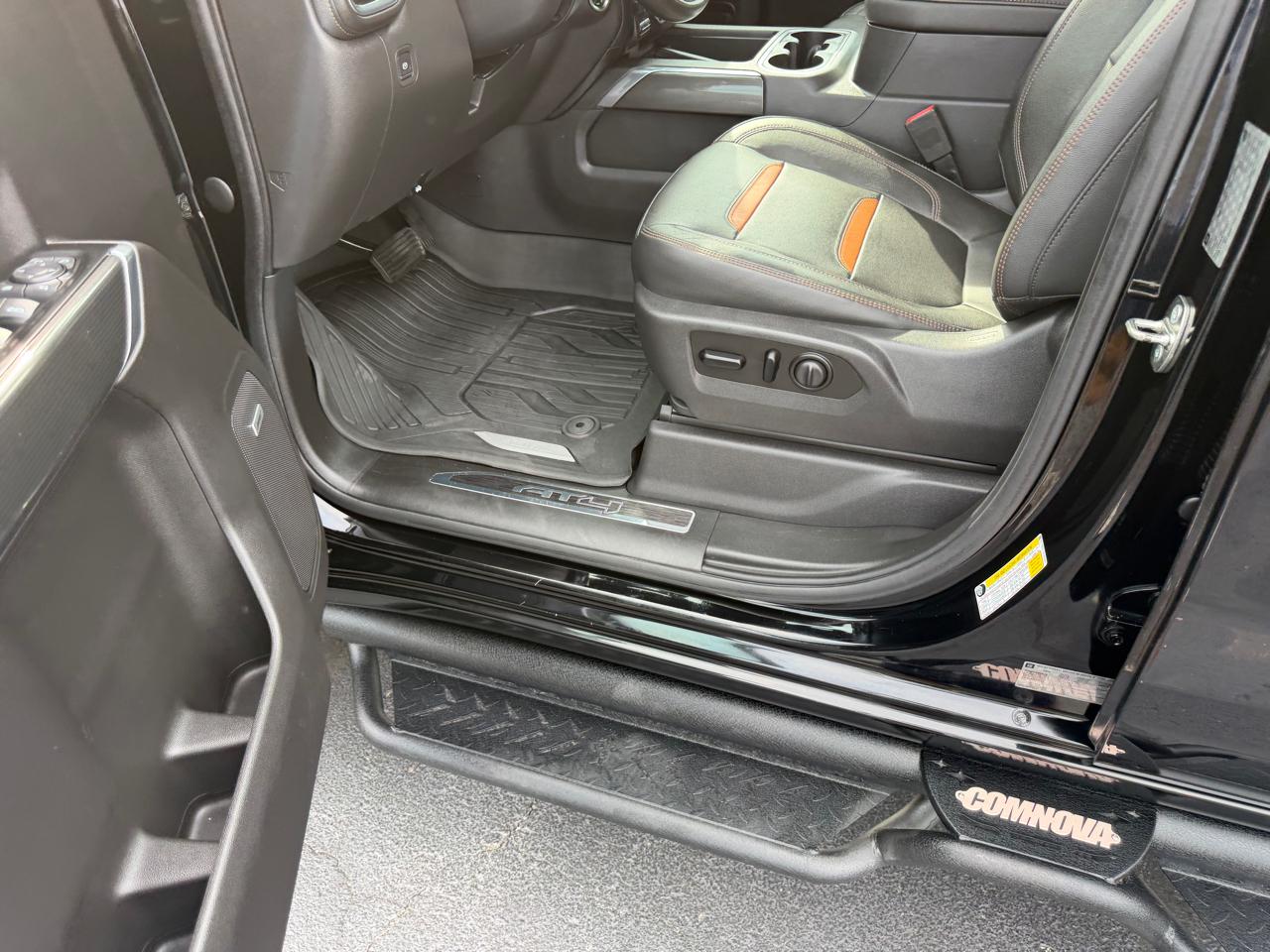 GMC Sierra 1500 AT4 Crew Cab 4WD 2019