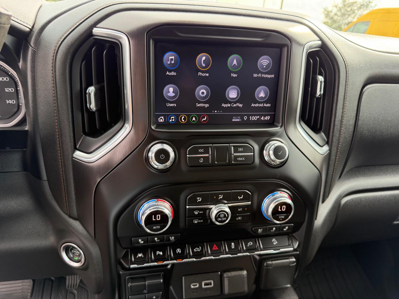 GMC Sierra 1500 AT4 Crew Cab 4WD 2019