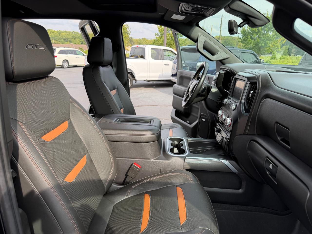 GMC Sierra 1500 AT4 Crew Cab 4WD 2019