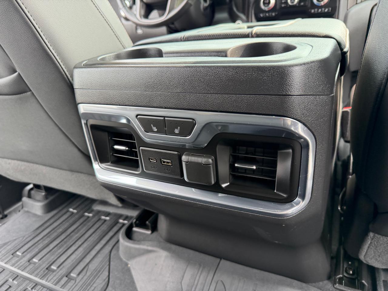 GMC Sierra 1500 AT4 Crew Cab 4WD 2019