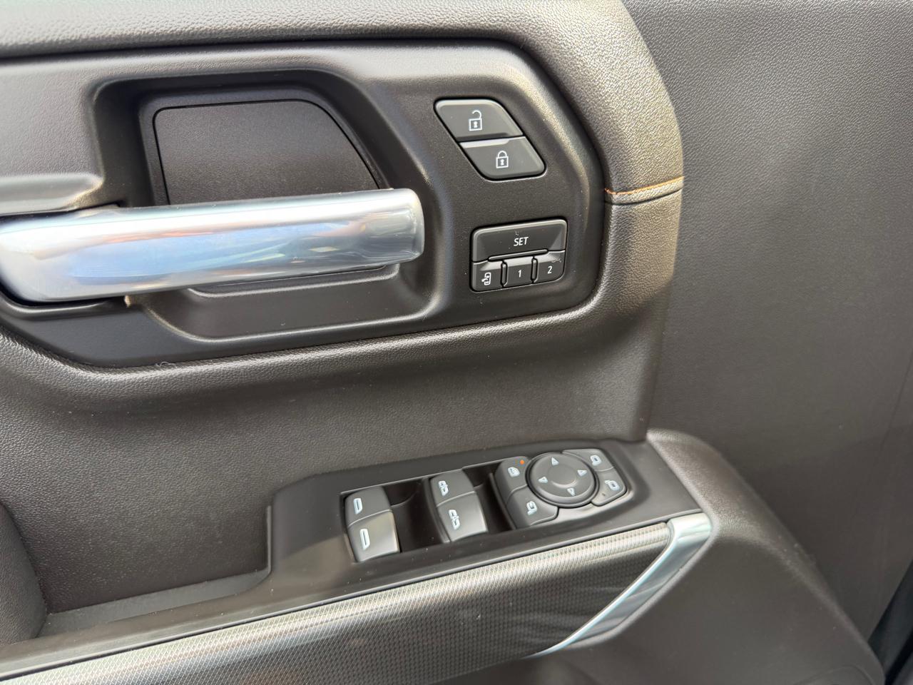 GMC Sierra 1500 AT4 Crew Cab 4WD 2019