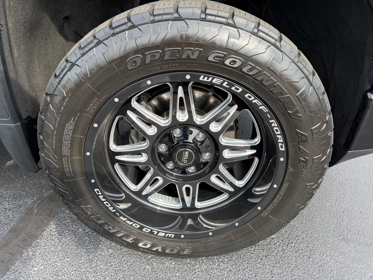 GMC Sierra 1500 AT4 Crew Cab 4WD 2019