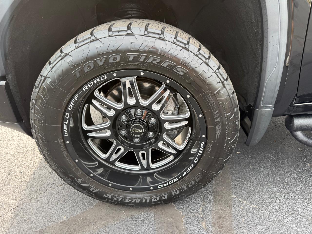 GMC Sierra 1500 AT4 Crew Cab 4WD 2019