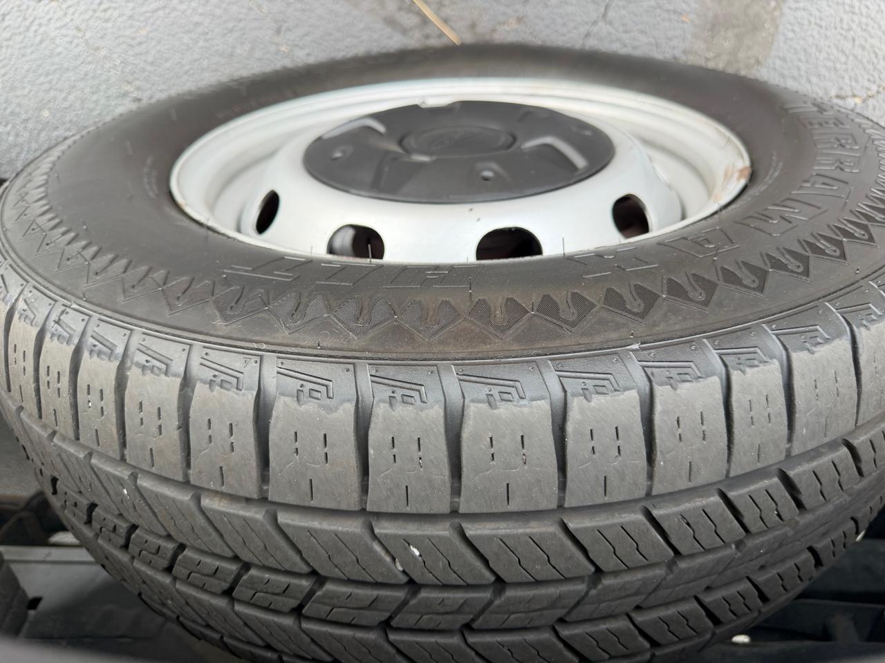 Ford Transit Cargo Van T-250 130" Med Rf 9070 GVWR RWD 2021