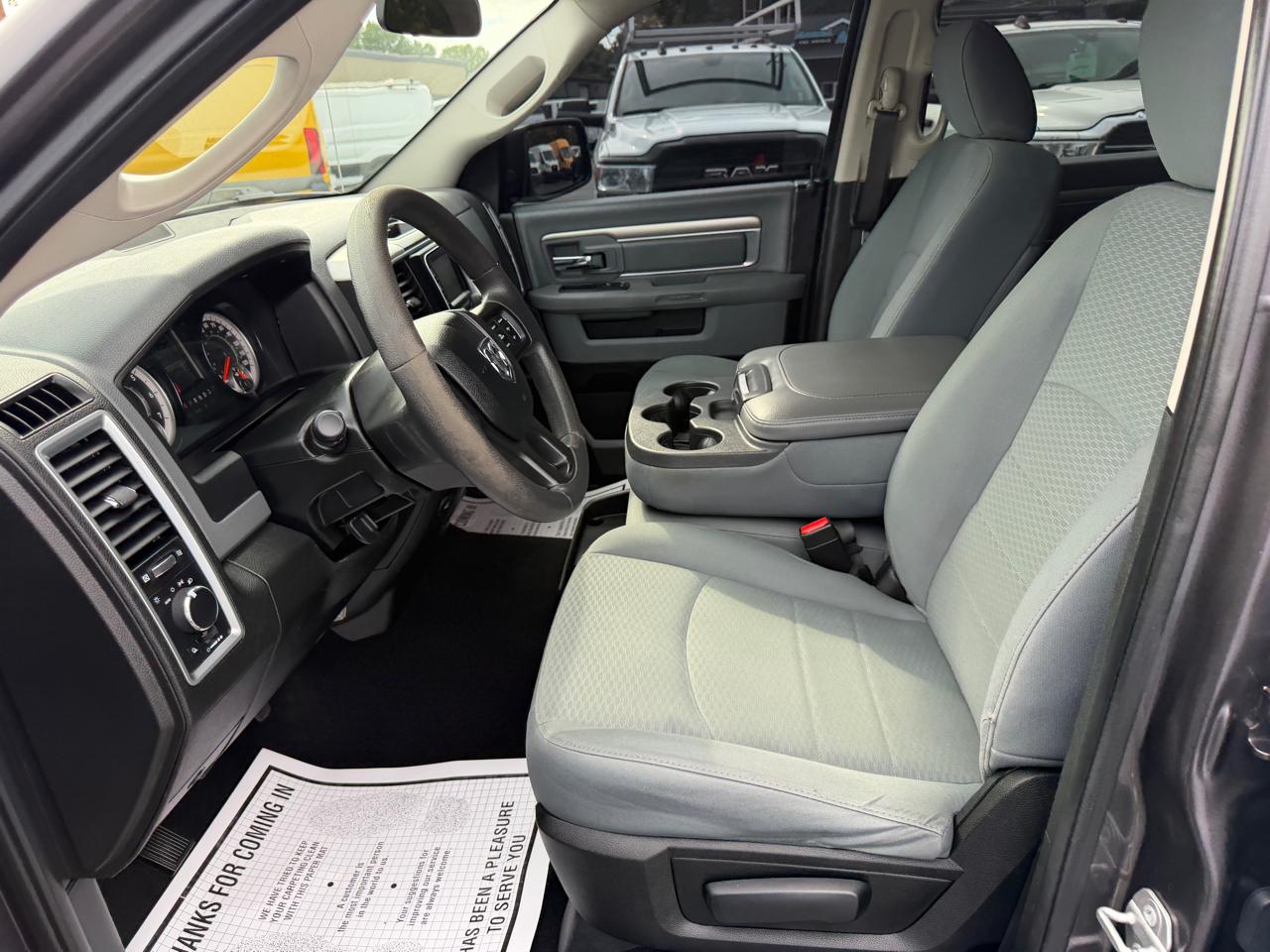 RAM 1500 Classic SLT 4x4 Crew Cab 6'4" Box 2020