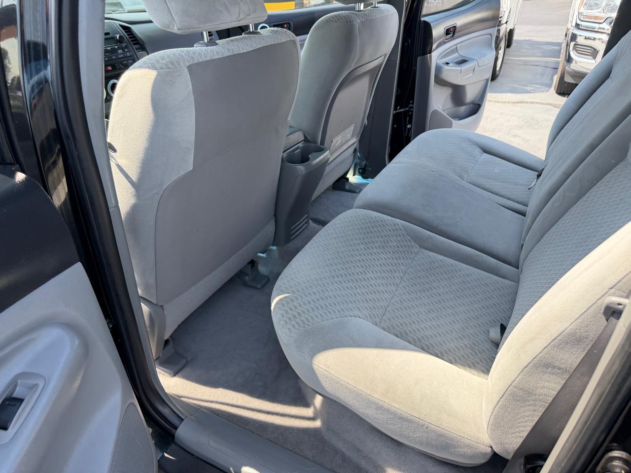 Toyota Tacoma  2010