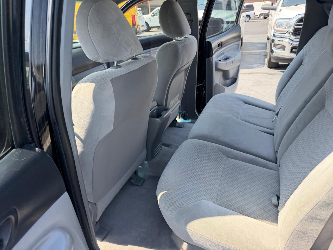 Toyota Tacoma  2010