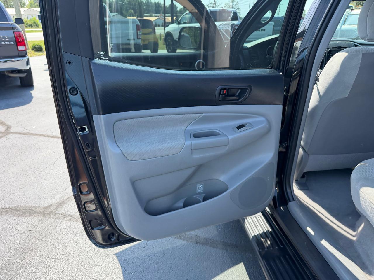 Toyota Tacoma  2010