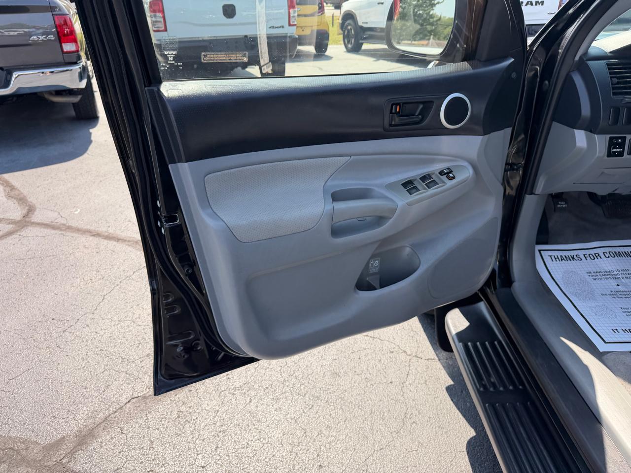 Toyota Tacoma  2010