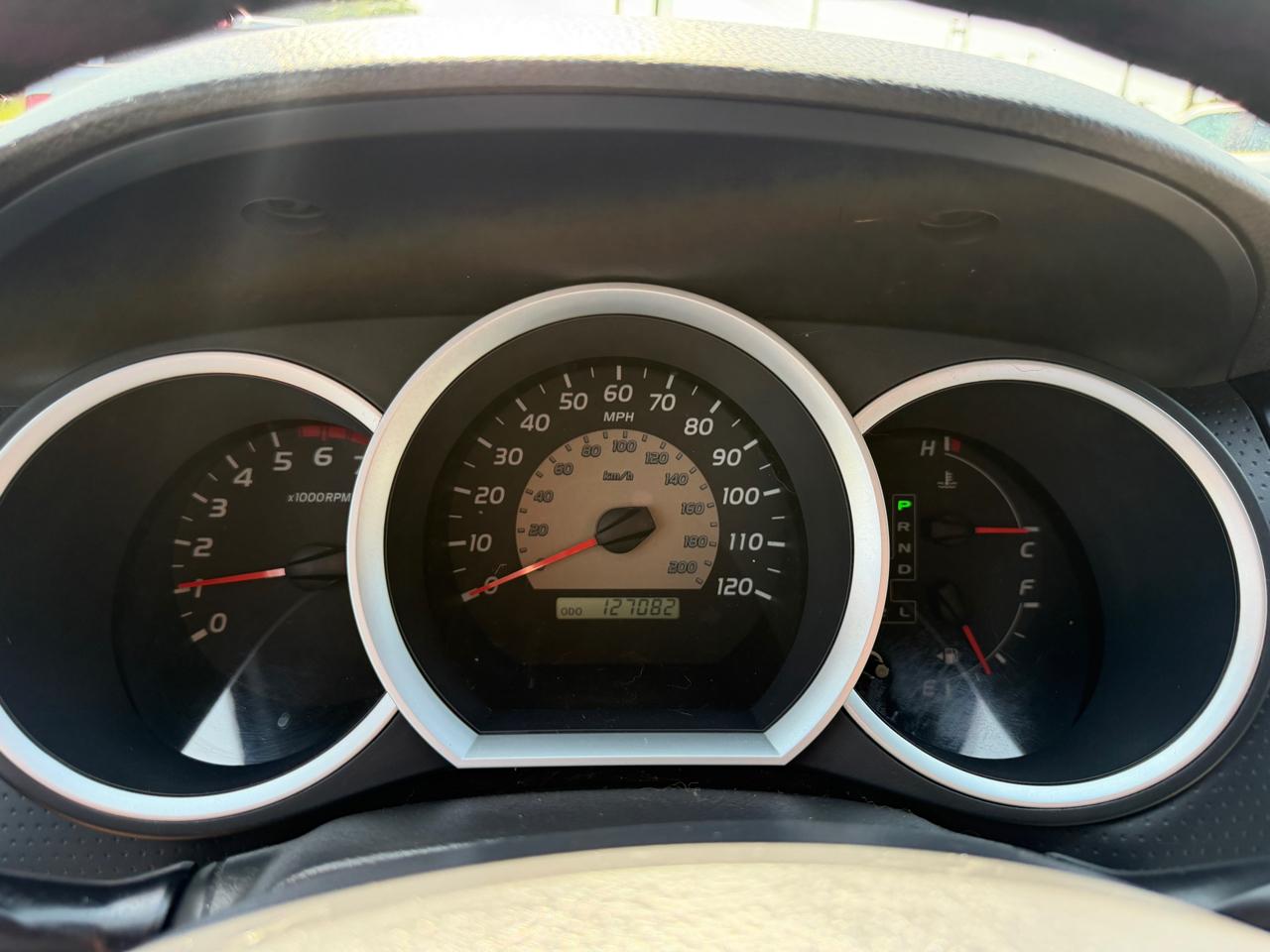 Toyota Tacoma  2010