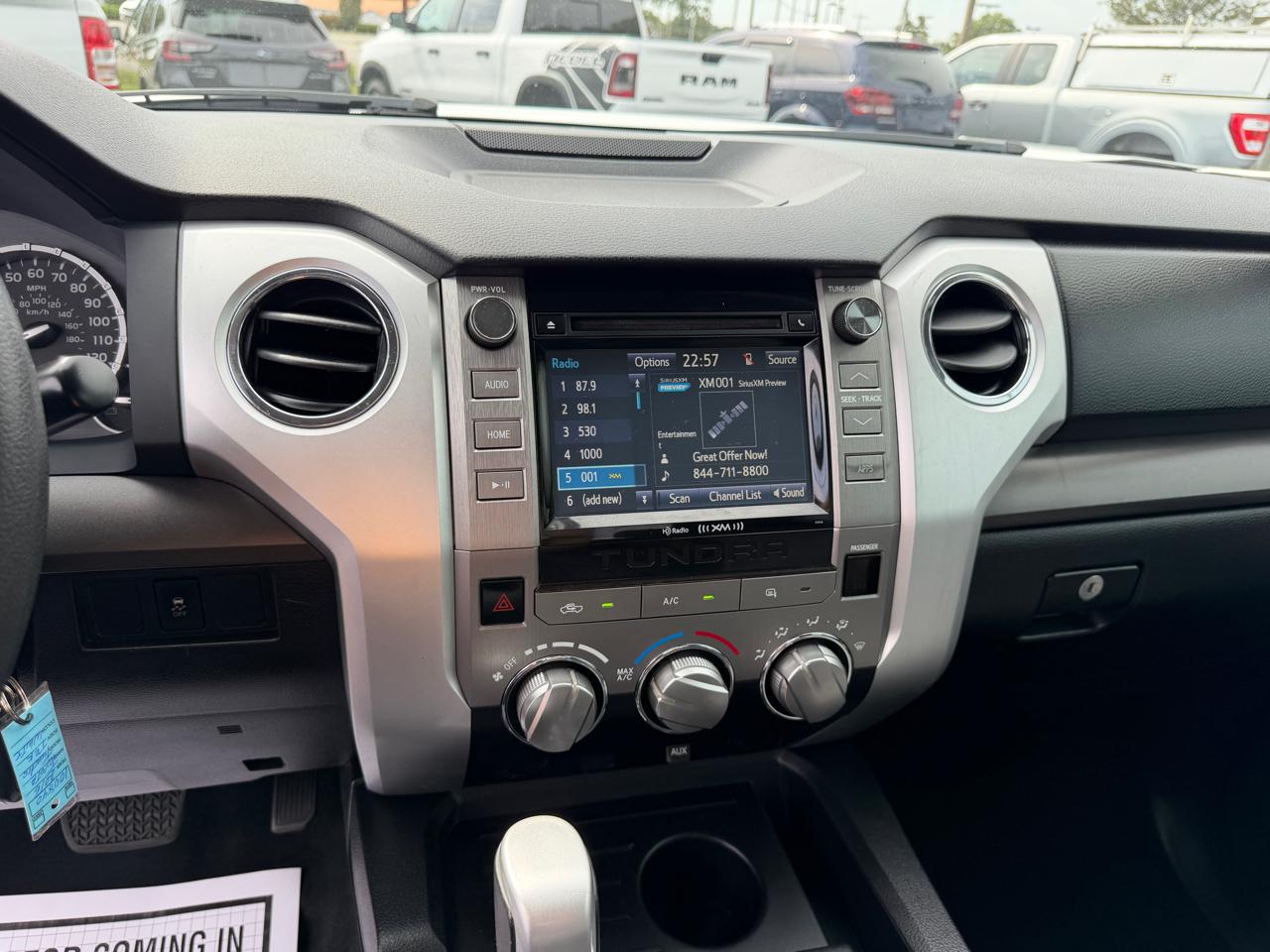 Toyota Tundra 2WD Truck Double Cab 4.6L V8 6-Spd AT SR5 (Natl) 2016