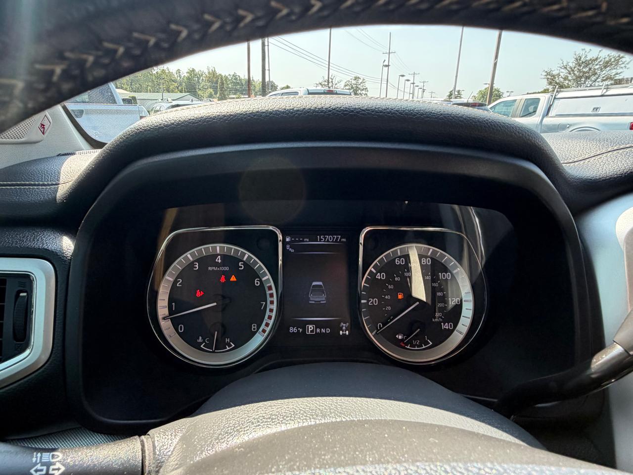 Nissan Titan XD 4x4 Gas Crew Cab PRO-4X 2017