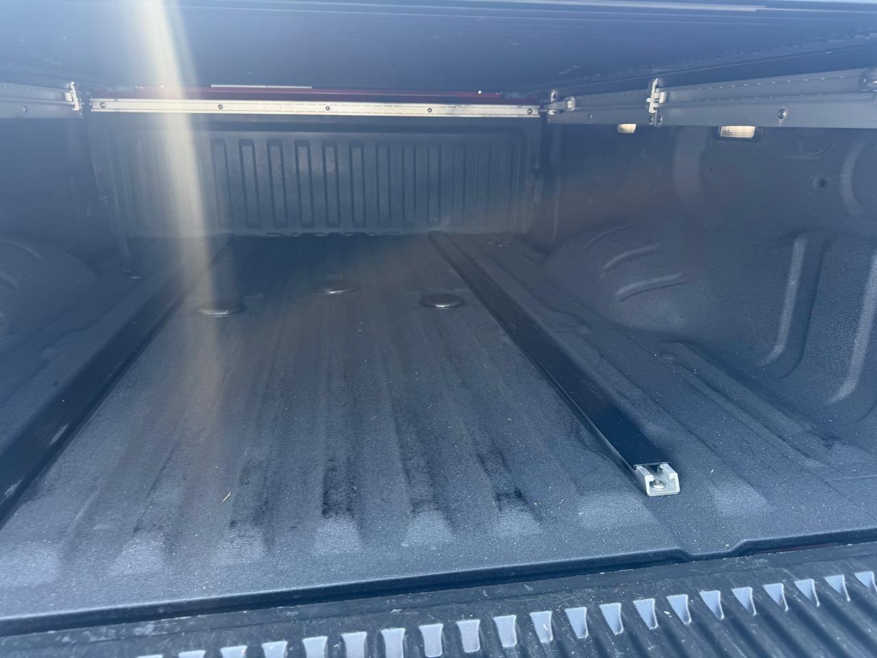 Nissan Titan XD 4x4 Gas Crew Cab PRO-4X 2017