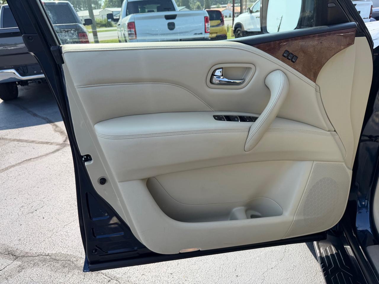 Infiniti QX80 LUXE RWD 2019