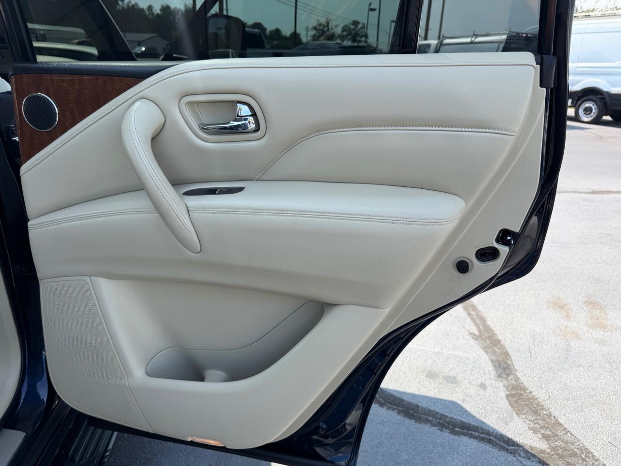 Infiniti QX80 LUXE RWD 2019