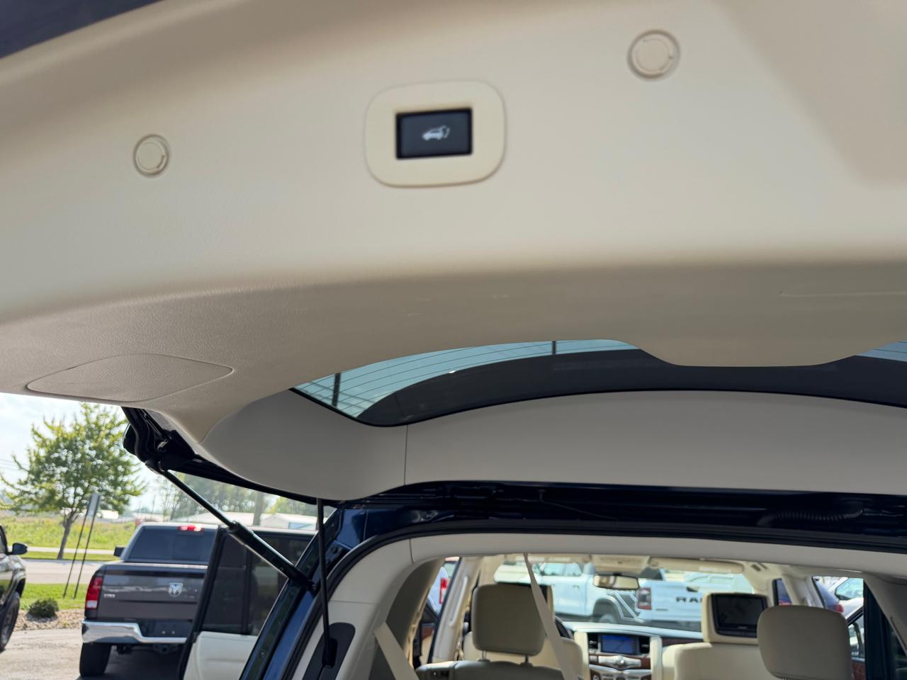 Infiniti QX80 LUXE RWD 2019