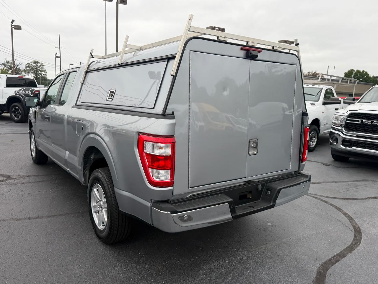 Ford F-150 2WD SuperCab 145" XL 2023