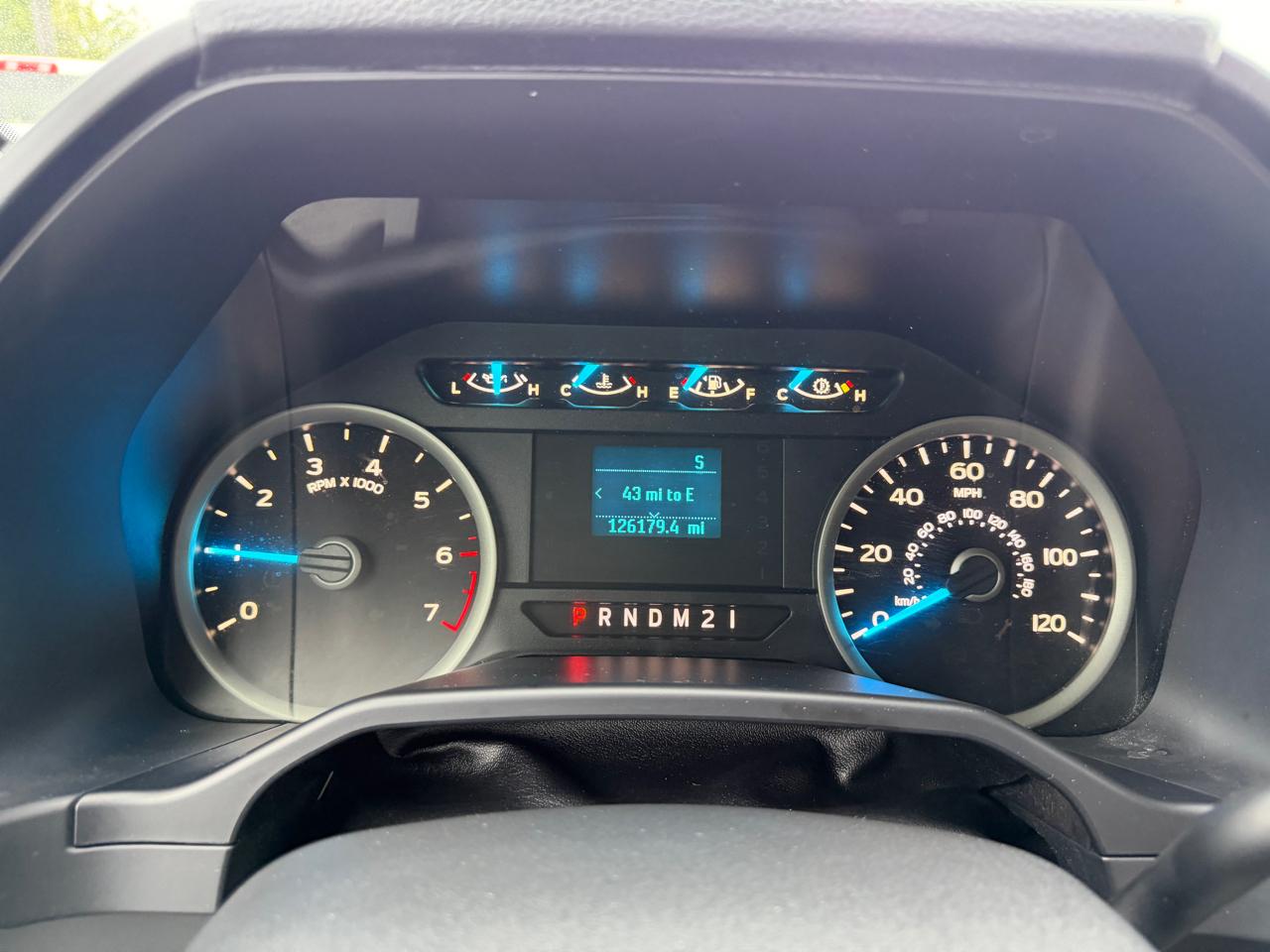 Ford F-150 XLT SuperCab 2WD 2016