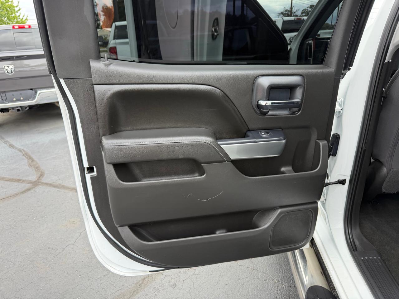 Chevrolet Silverado 1500 LT1 Crew Cab 4WD 2016