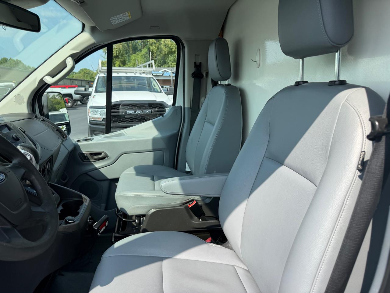 Ford Transit Van T-150 148" Low Rf 8600 GVWR Swing-Out RH Dr 2019