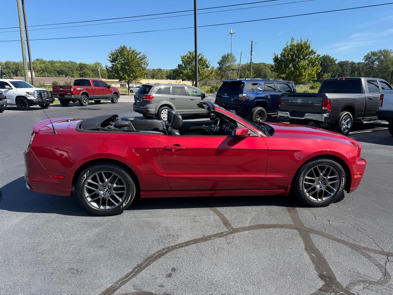 Ford Mustang 2dr Conv Premium 2013