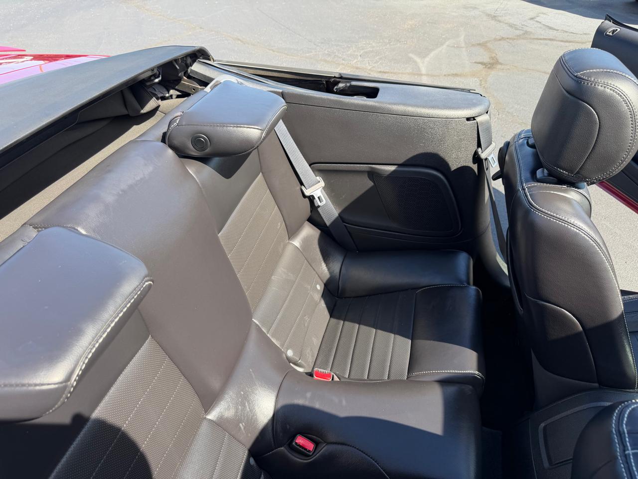 Ford Mustang 2dr Conv Premium 2013