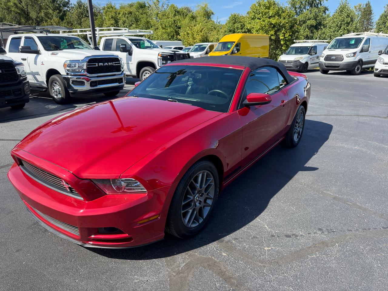 Ford Mustang 2dr Conv Premium 2013