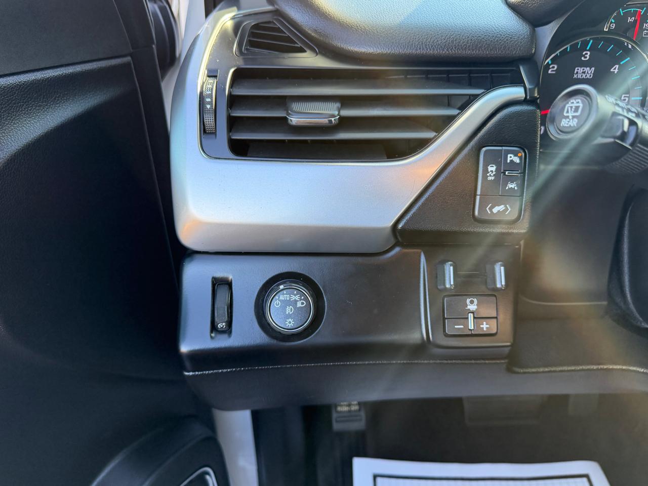 Chevrolet Tahoe 2WD 4dr LT 2019