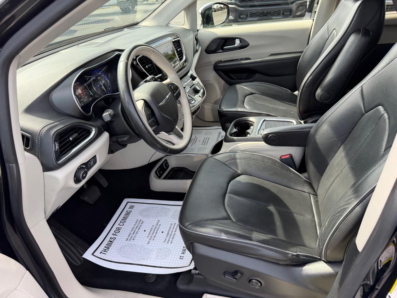 Chrysler Pacifica Limited FWD 2020