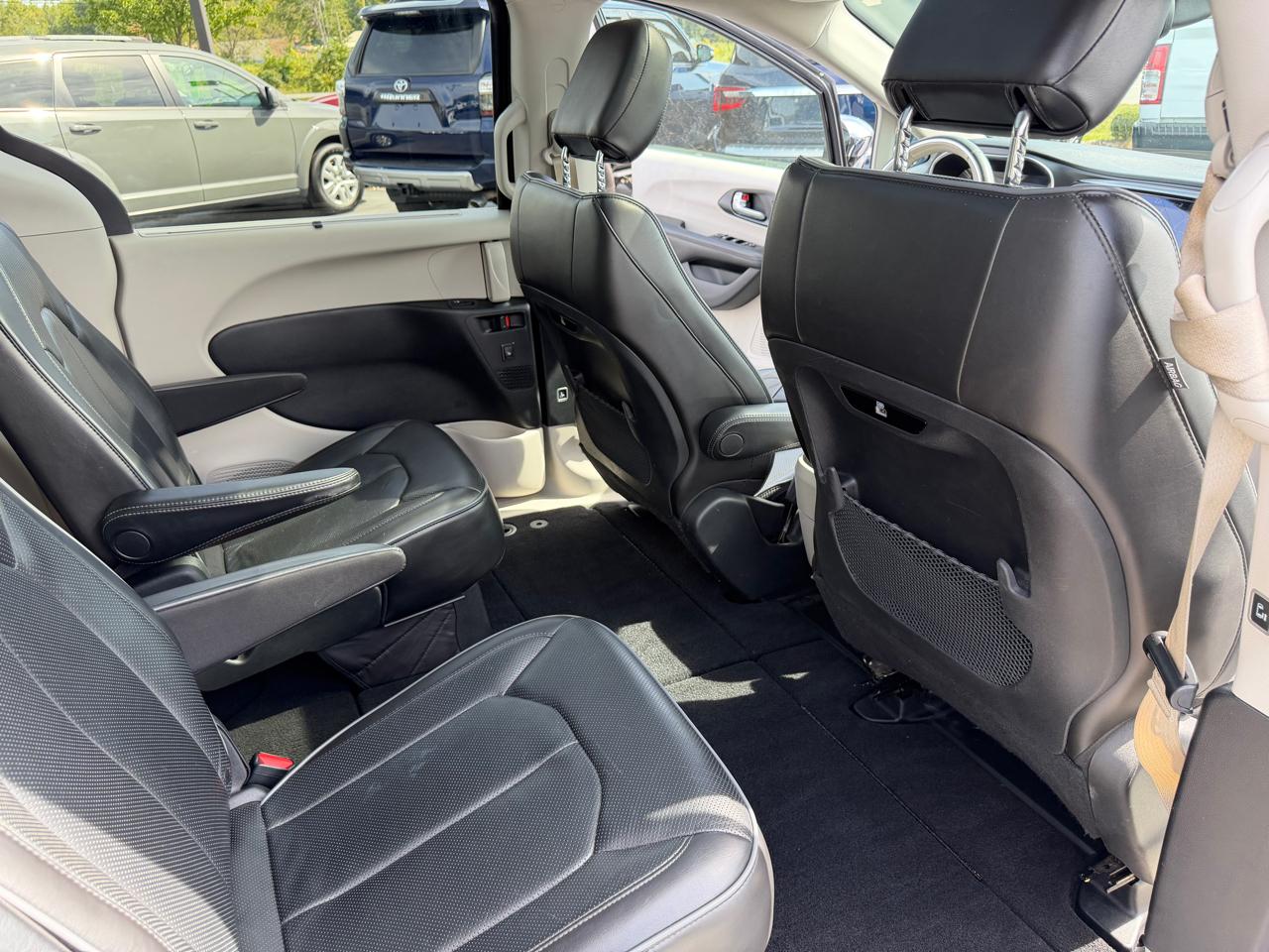 Chrysler Pacifica Limited FWD 2020