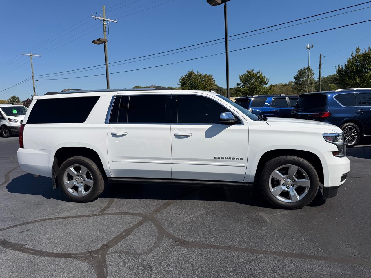 Chevrolet Suburban 4WD 4dr 1500 Premier 2018