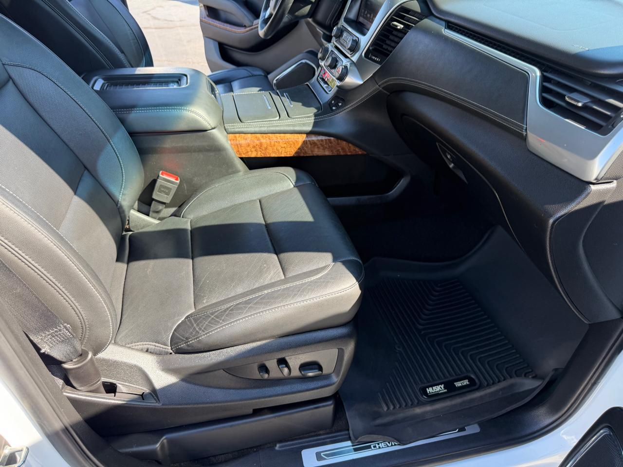 Chevrolet Suburban 4WD 4dr 1500 Premier 2018