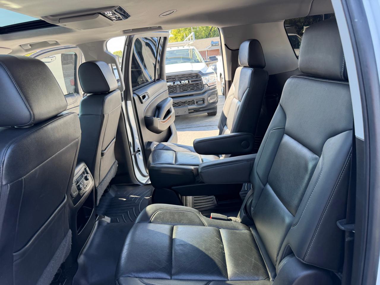Chevrolet Suburban 4WD 4dr 1500 Premier 2018