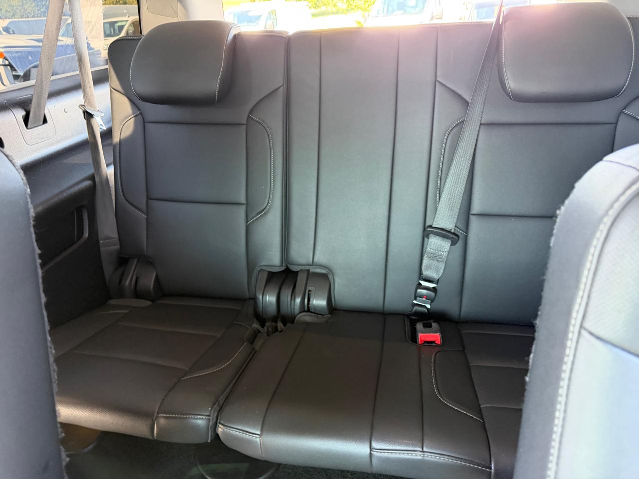 Chevrolet Suburban 4WD 4dr 1500 Premier 2018