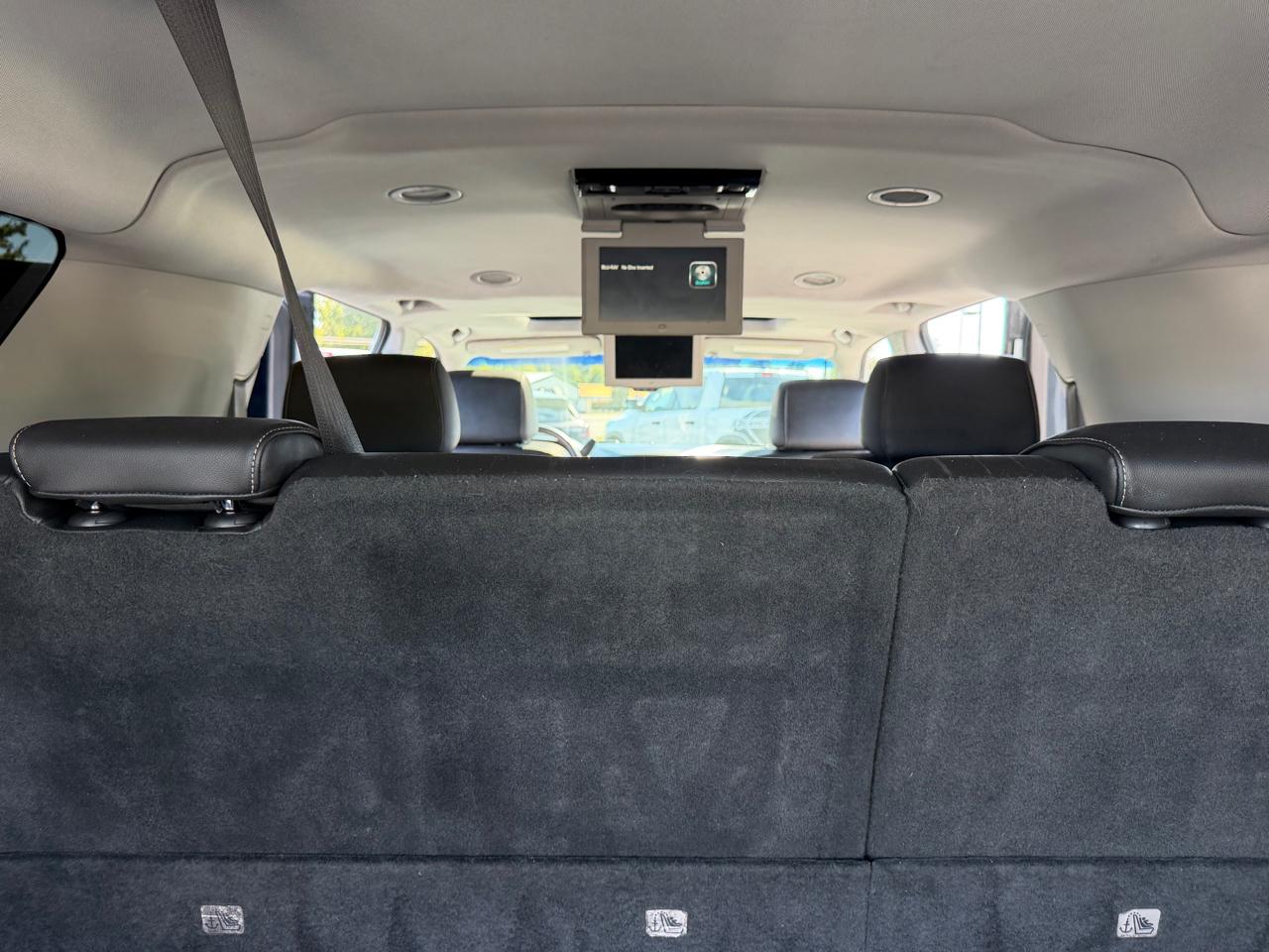 Chevrolet Suburban 4WD 4dr 1500 Premier 2018