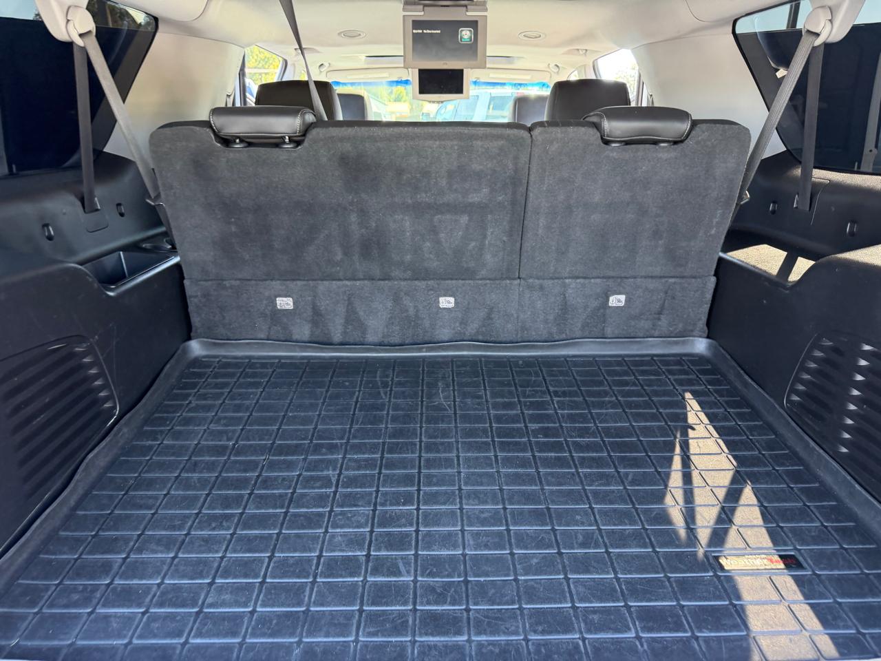 Chevrolet Suburban 4WD 4dr 1500 Premier 2018