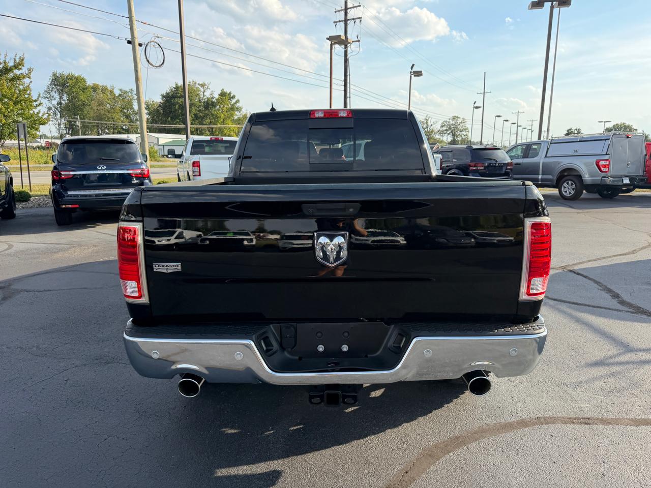 RAM 1500 2WD Crew Cab 149" Laramie 2014