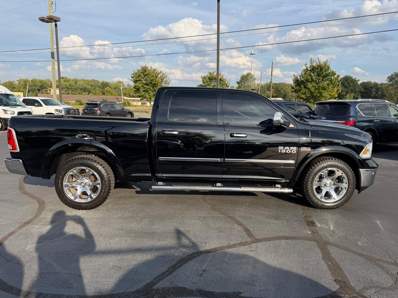RAM 1500 2WD Crew Cab 149" Laramie 2014