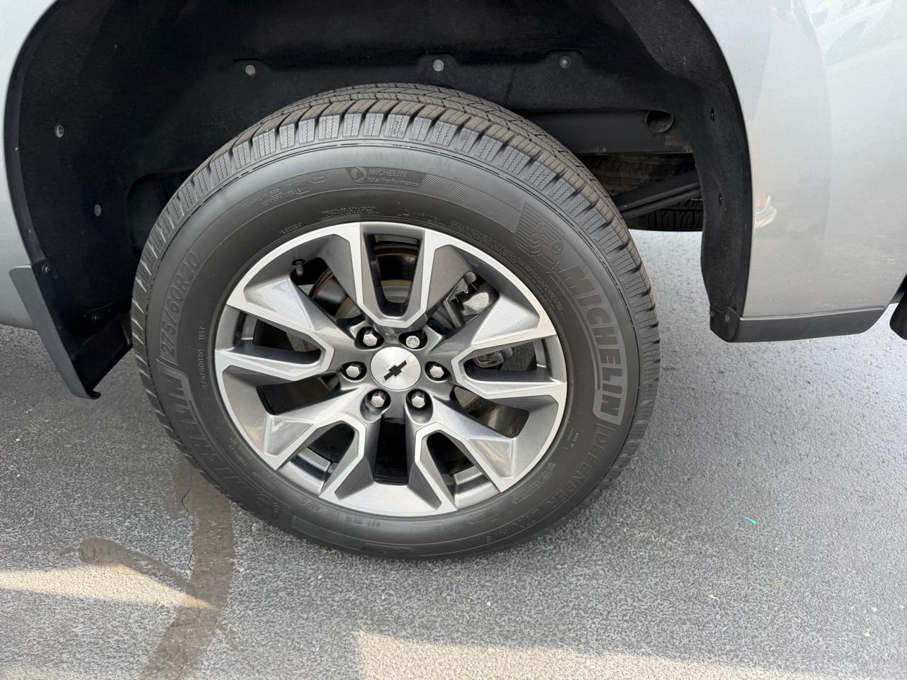 Chevrolet Silverado 1500 2WD Crew Cab 147" RST 2019