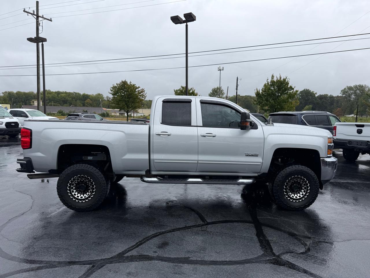 Chevrolet Silverado 2500HD 2WD Double Cab 144.2" LT 2017
