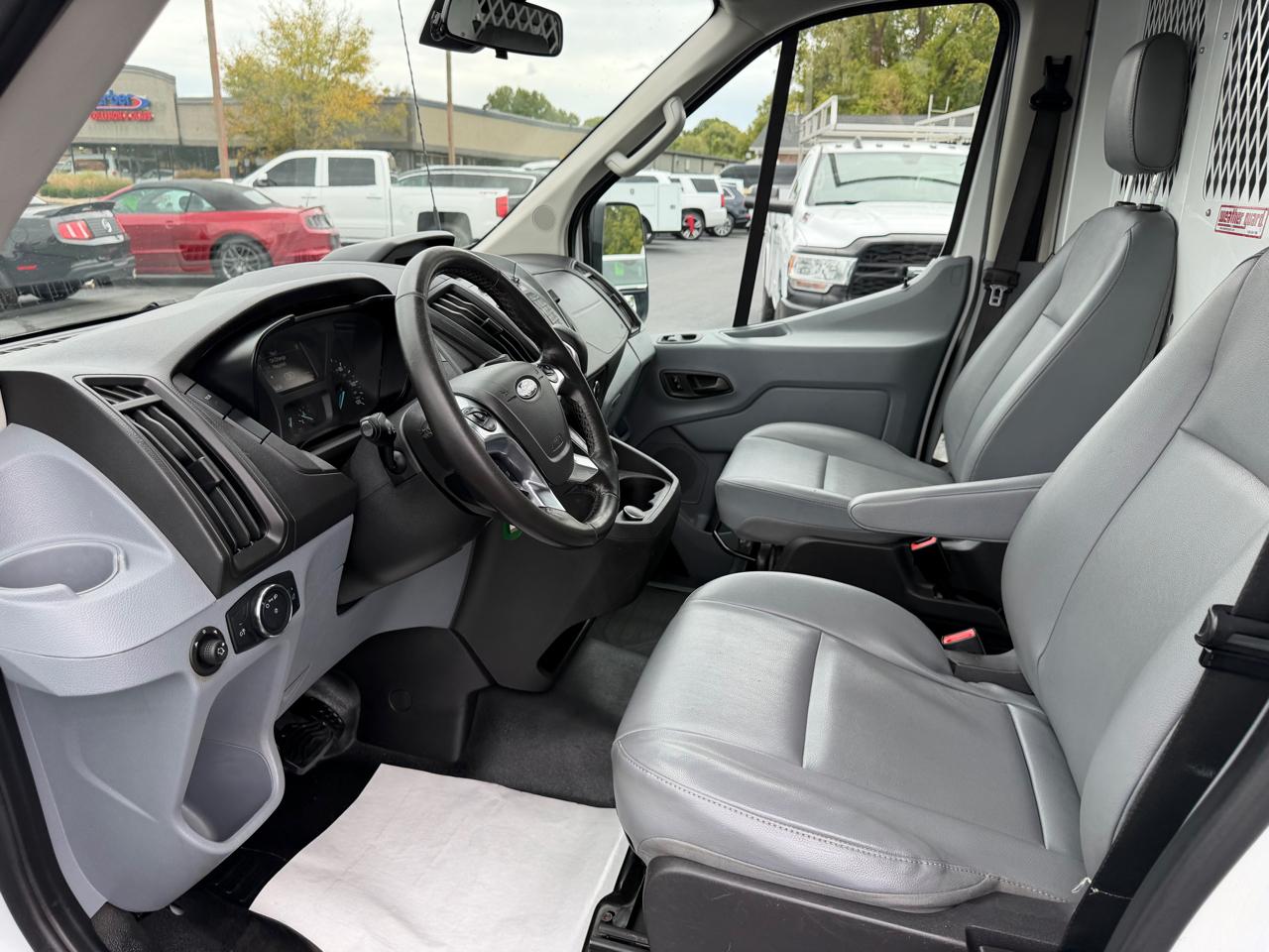 Ford Transit Van T-250 148" Med Rf 9000 GVWR Sliding RH Dr 2019