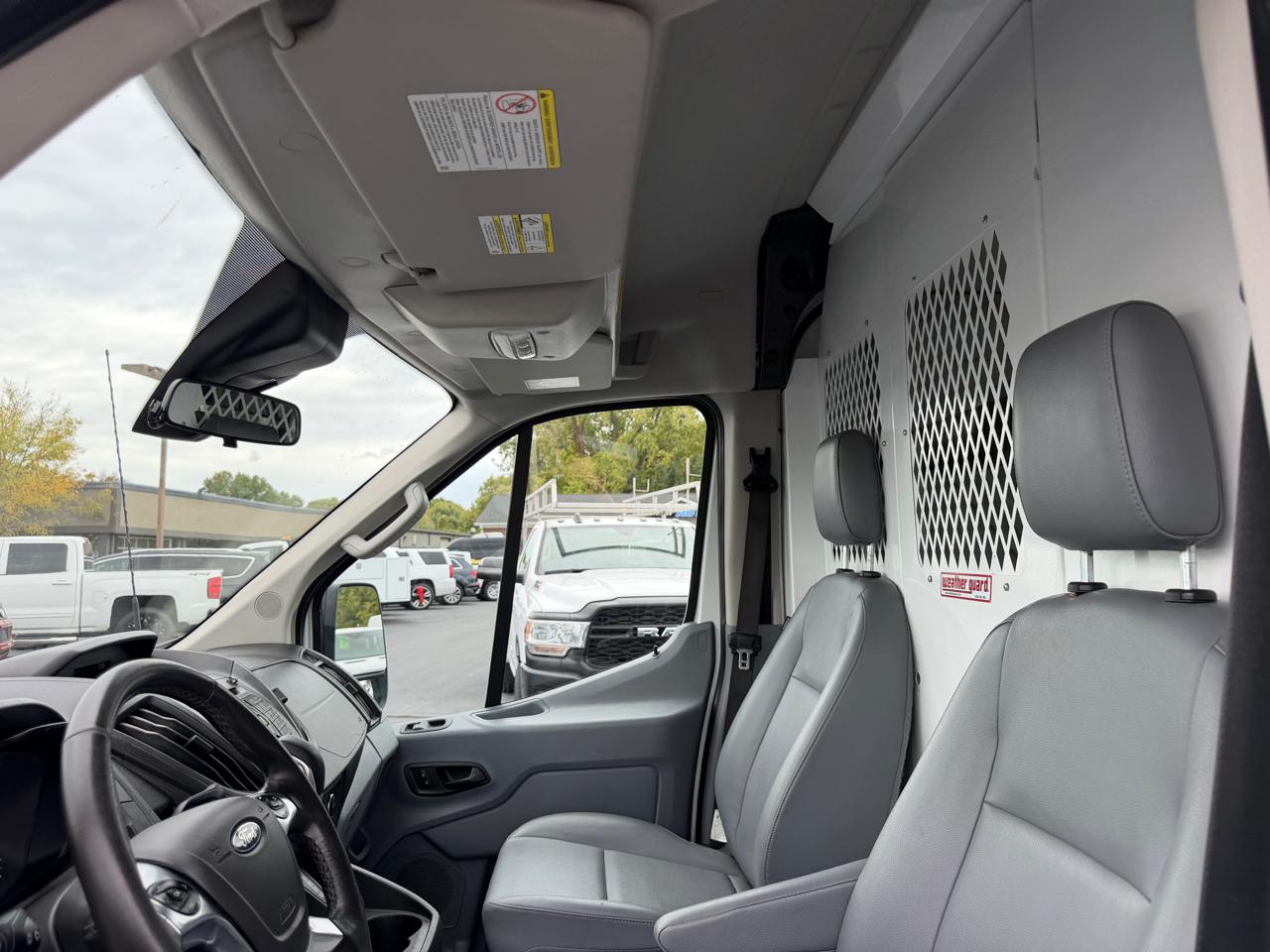 Ford Transit Van T-250 148" Med Rf 9000 GVWR Sliding RH Dr 2019
