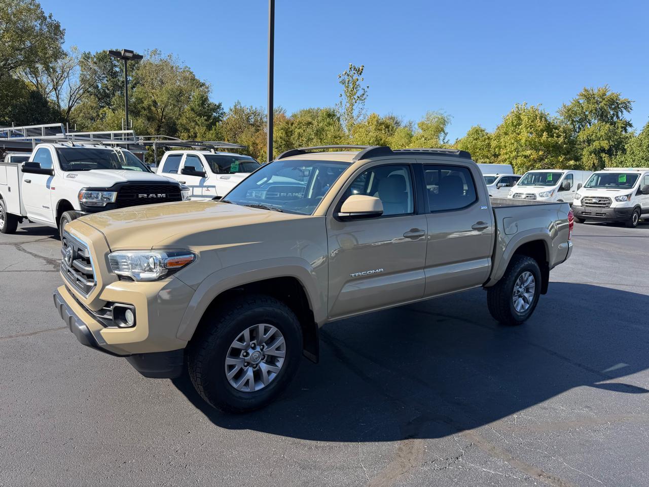 Toyota Tacoma SR5 Double Cab 2017