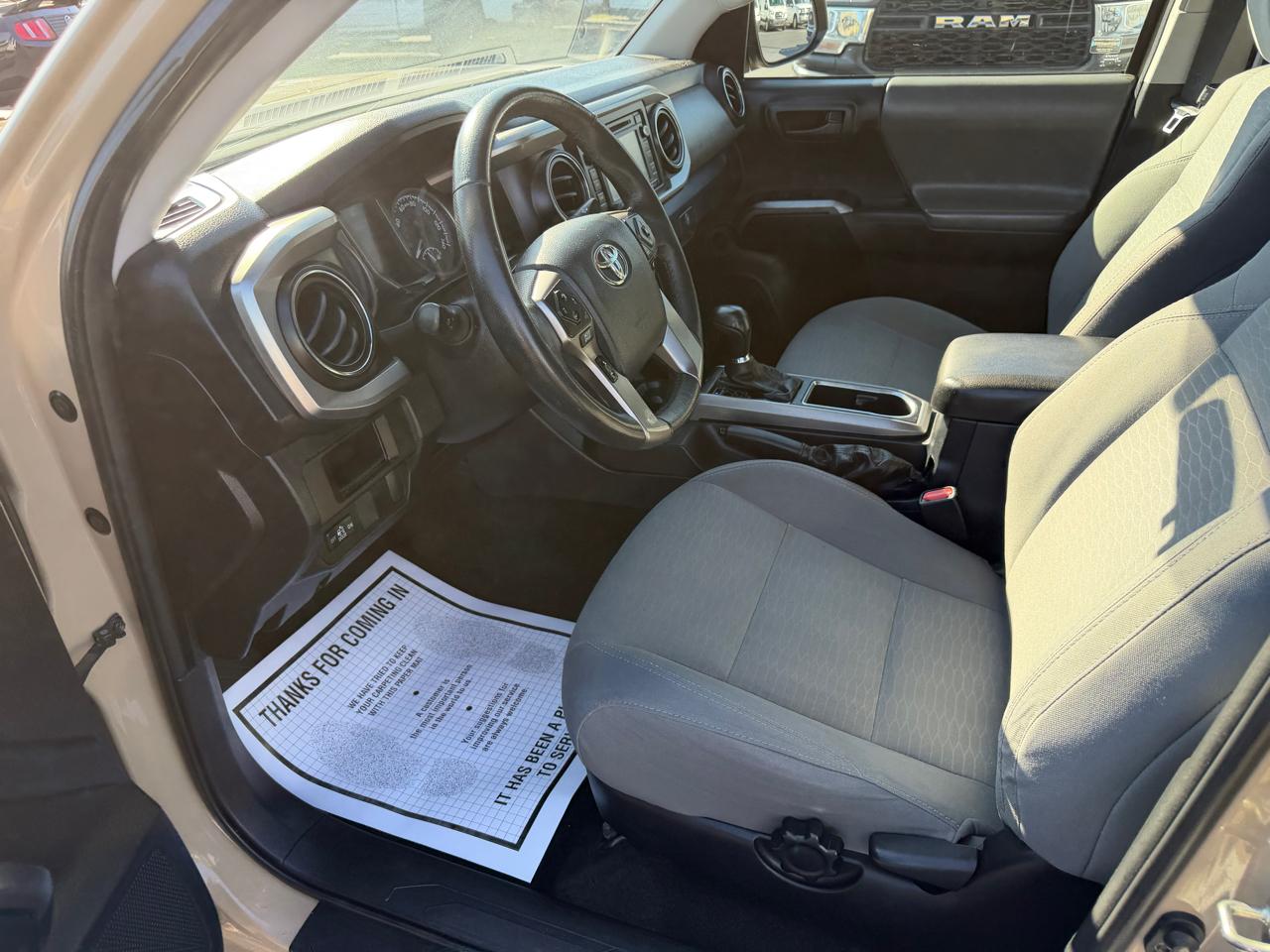 Toyota Tacoma SR5 Double Cab 2017