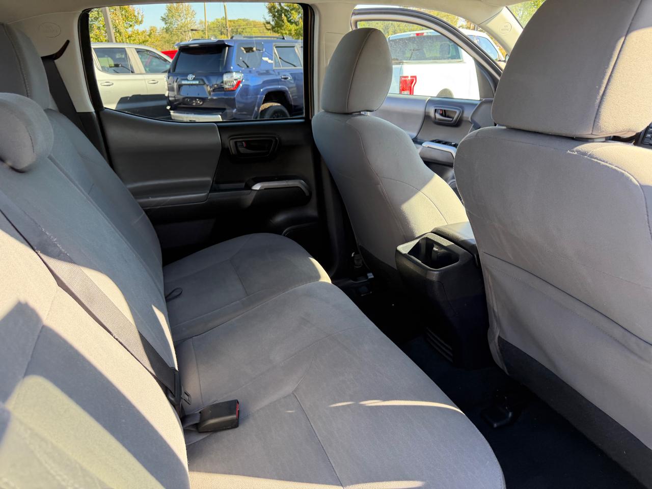 Toyota Tacoma SR5 Double Cab 2017