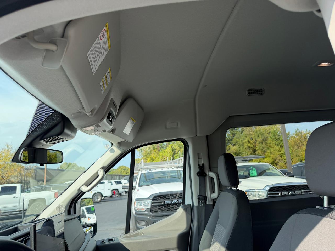 Ford Transit Passenger Wagon T-350 148" Med Roof XLT RWD 2024