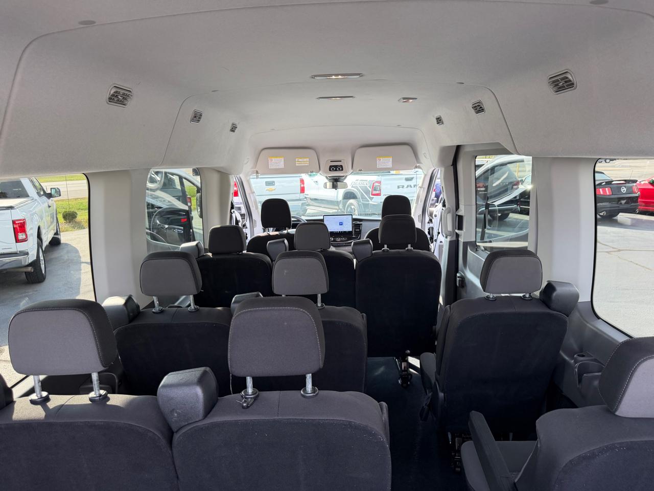 Ford Transit Passenger Wagon T-350 148" Med Roof XLT RWD 2024