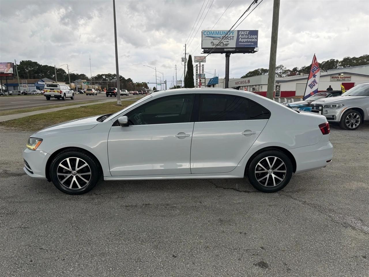 Volkswagen Jetta 1.4T SE 6A 2018
