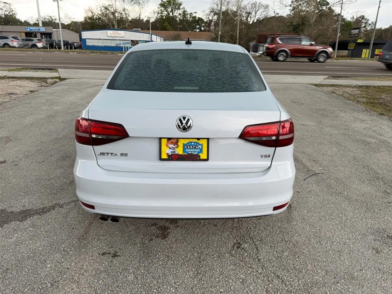 Volkswagen Jetta 1.4T SE 6A 2018