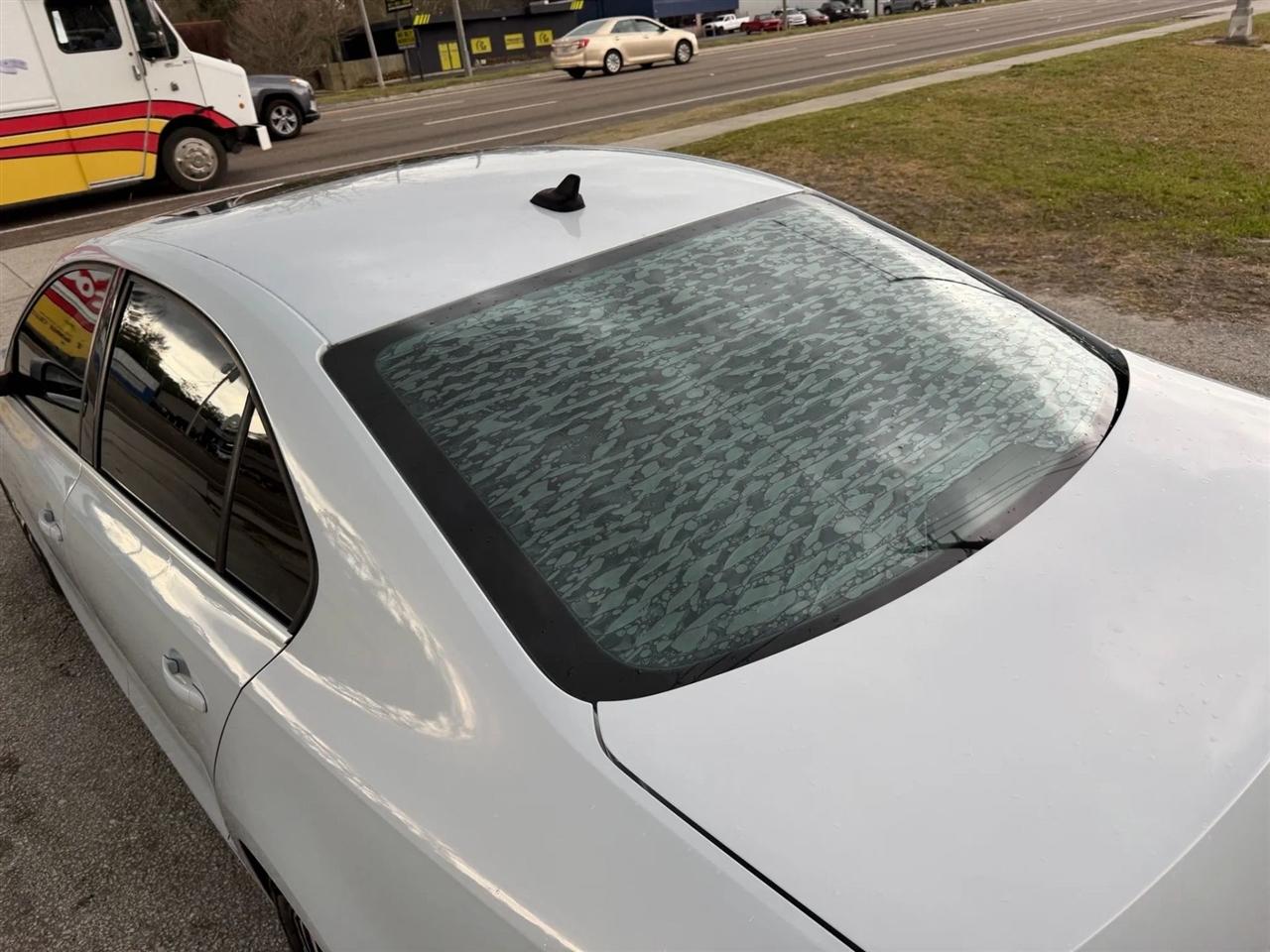 Volkswagen Jetta 1.4T SE 6A 2018